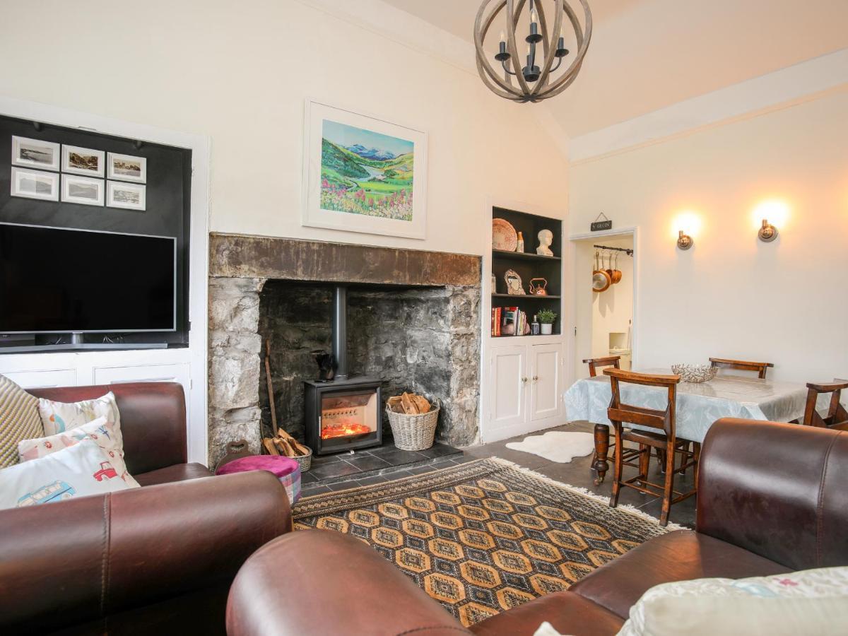 Bodfeurig Farm Cottage 뱅거 외부 사진