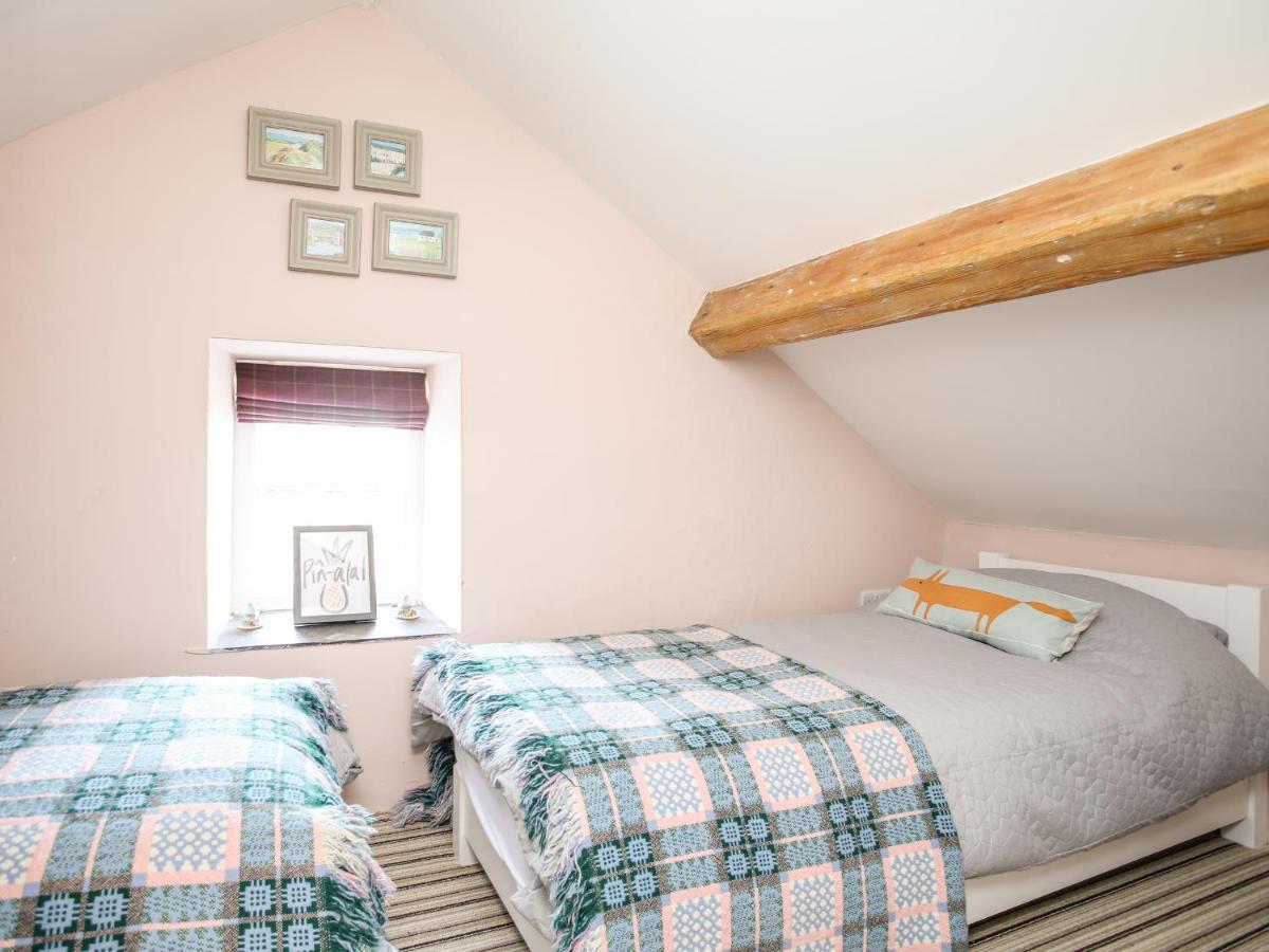 Bodfeurig Farm Cottage 뱅거 외부 사진
